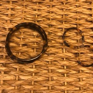 Tortoise earrings and bracelet set
